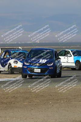 media/Sep-28-2025-24 Hours of Lemons (Sun) [[5dfe0e5f6e]]/9am (Star Mazda)/